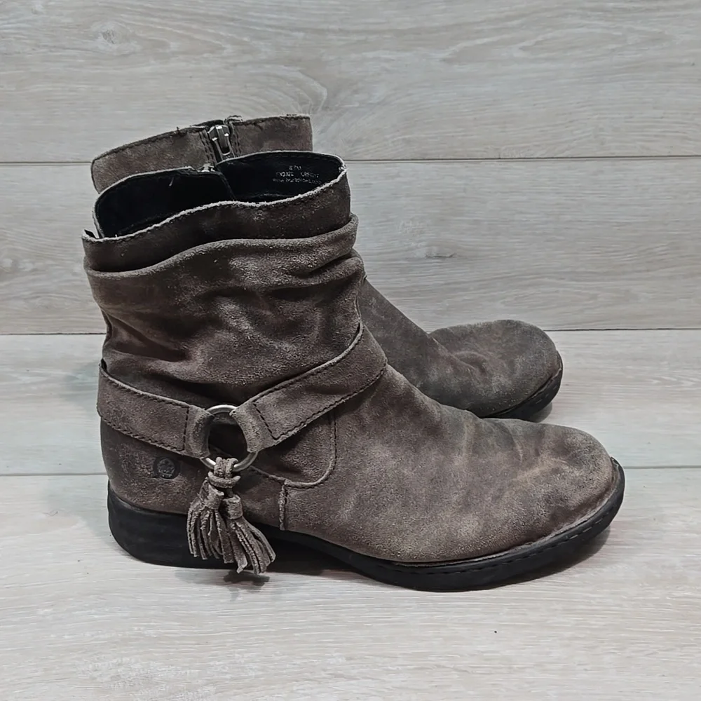 Born Women's Suede Ankle Boots Moto Shoes Sz 8.5M